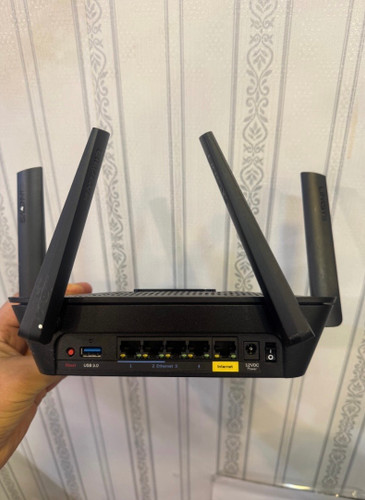 روتر لینکسیس Linksys 01839 - هلدینگ حلاج